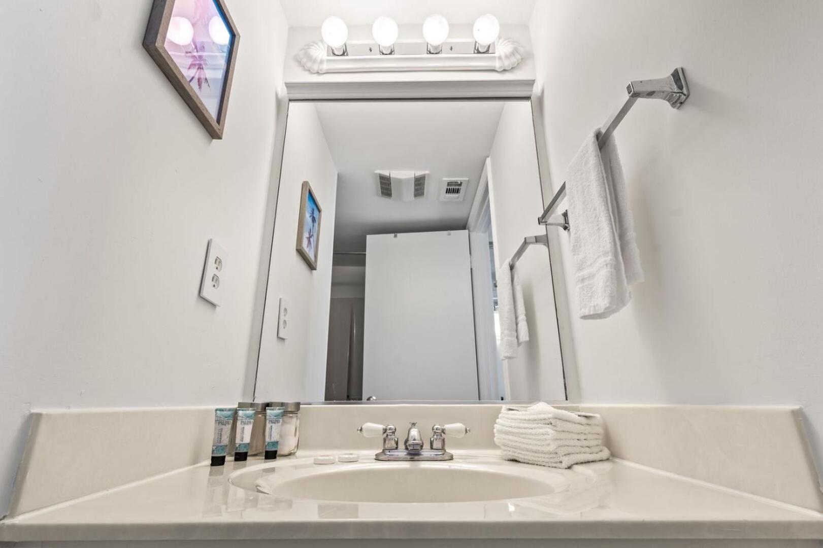 Beautiful 2 Bedroom Apartment In Cherry Grove With Stunning Views Buena Vista 402 Миртл-Бич Экстерьер фото